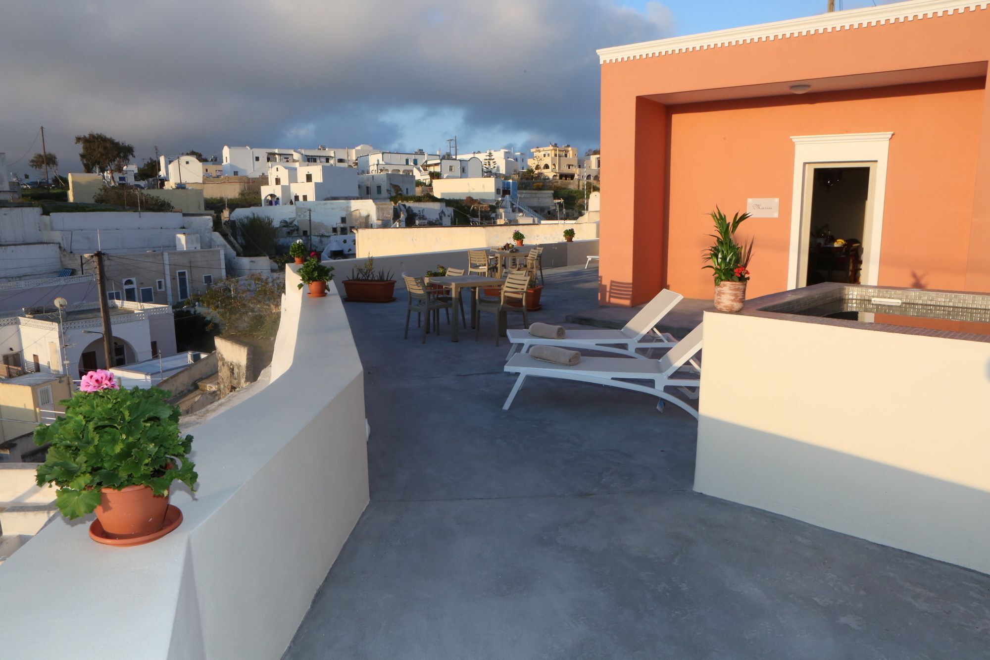Ferienwohnung Nomikos Mansion Karterados  Exterior foto